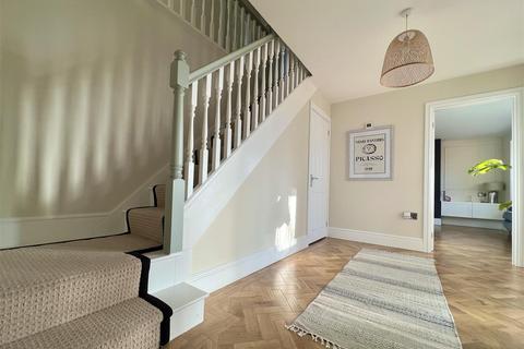 4 bedroom detached house for sale, Wannerton Road, Blakedown, Kidderminster