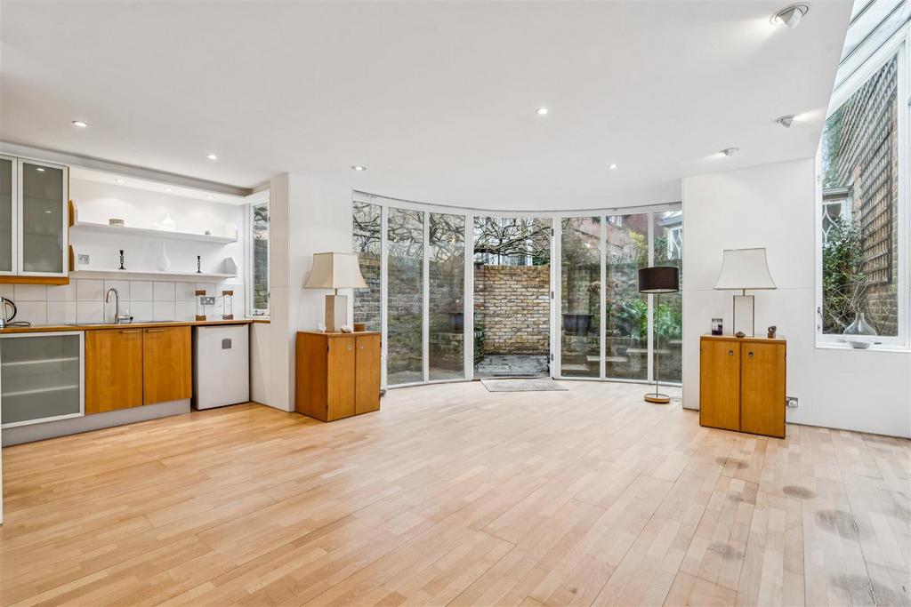FOR SALE - Eyot Green, W4