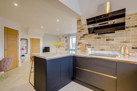 2 bedroom apartment for sale, Elm Road, Leigh-on-sea, SS9