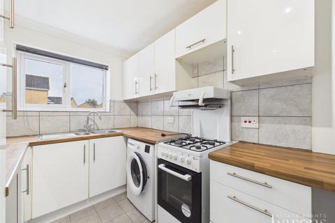 undefined, Larkfield, Basingstoke RG24