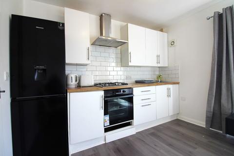 undefined, Archway Court