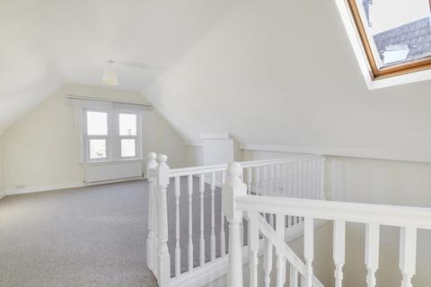 1 bedroom flat to rent, Holly Park Road, London, N11