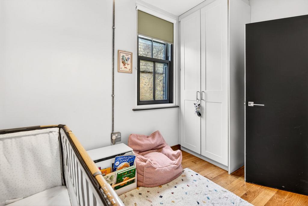 For Sale 2 Bedroom 4 Ranger Mansions Crystal...