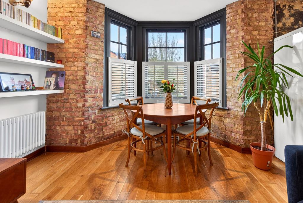 For Sale 2 Bedroom 4 Ranger Mansions Crystal...