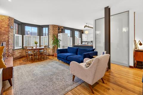 2 bedroom flat for sale, Jasper Road, London SE19