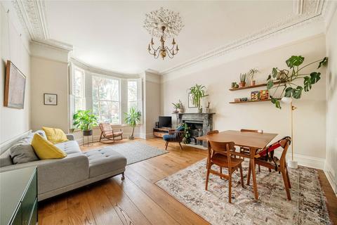 2 bedroom flat for sale, St. Andrew's Square, Surbiton KT6