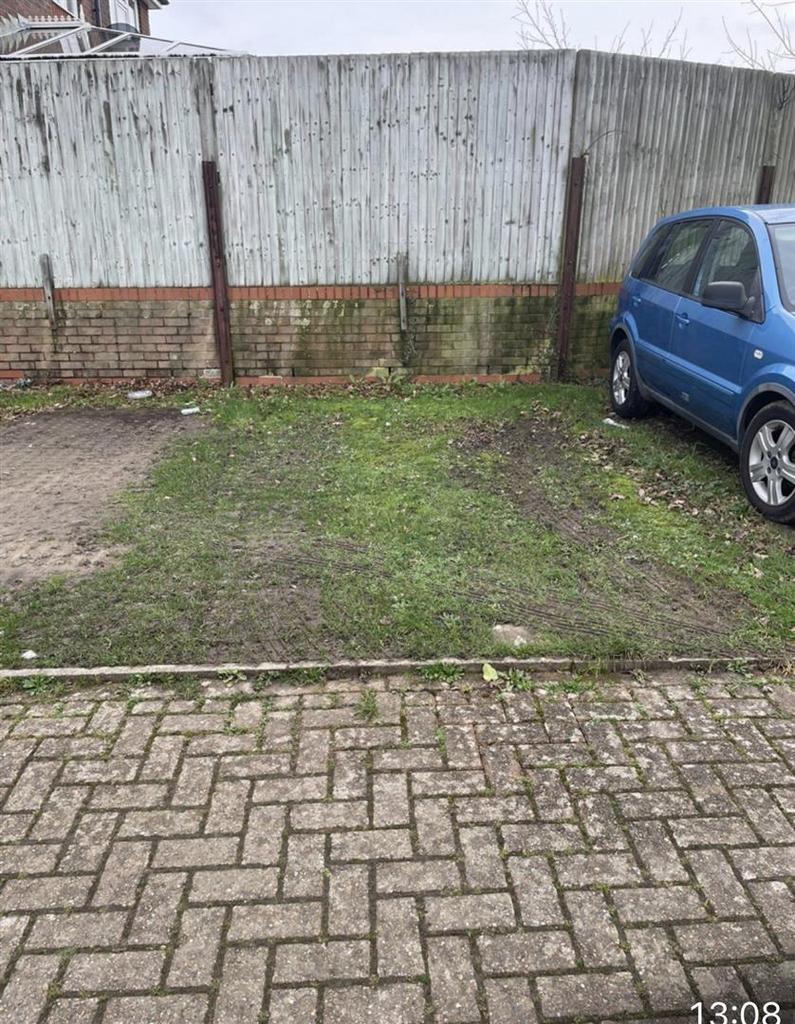 01323 438506