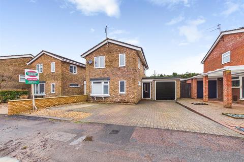4 bedroom detached house for sale, Wynford Green, Aylesbury HP21