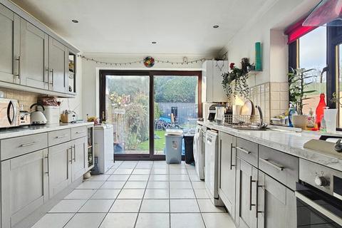 undefined, Stanwell New Road, Staines-upon-Thames, Surrey, TW18