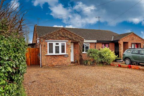 3 bedroom semi-detached bungalow for sale, Moorhen Avenue, Southminster CM0