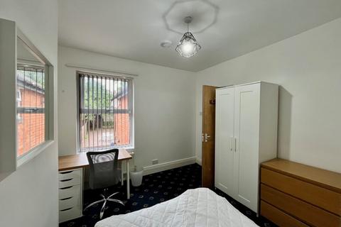 undefined, Oak tree lane, Birmingham B29