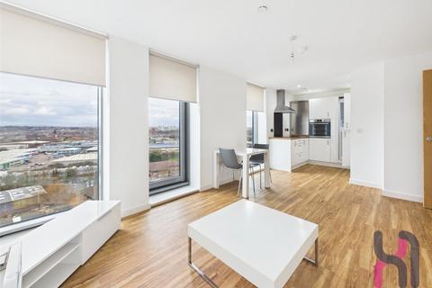 2 bedroom flat to rent, Media City, Michigan Point Tower A,, 9 Michigan Avenue, Salford, M50