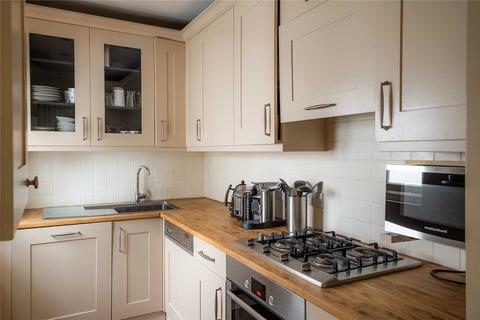 3 bedroom apartment to rent, Cornwall Gardens, South Kensington, SW7