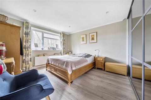 3 bedroom detached house for sale, The Chine, Wrecclesham, Farnham, Surrey, GU10