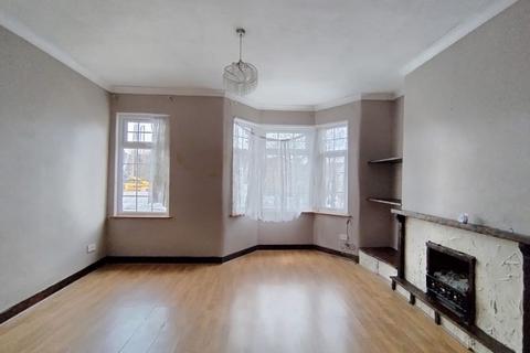 Mixed use for sale, 587 Forest Road, Walthamstow, London, E17 4PP