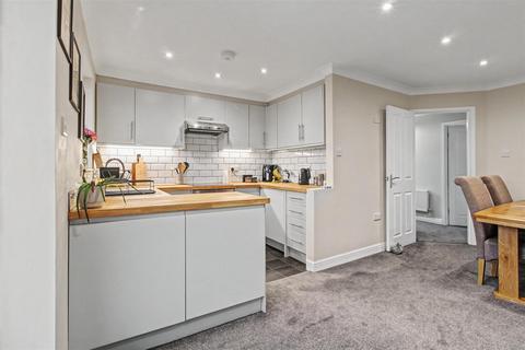 2 bedroom semi-detached bungalow for sale, No Upward Chain - Jubilee Road in Heacham