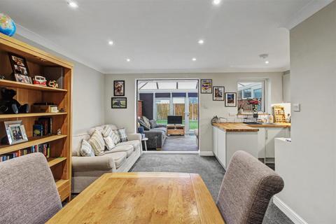 2 bedroom semi-detached bungalow for sale, No Upward Chain - Jubilee Road in Heacham