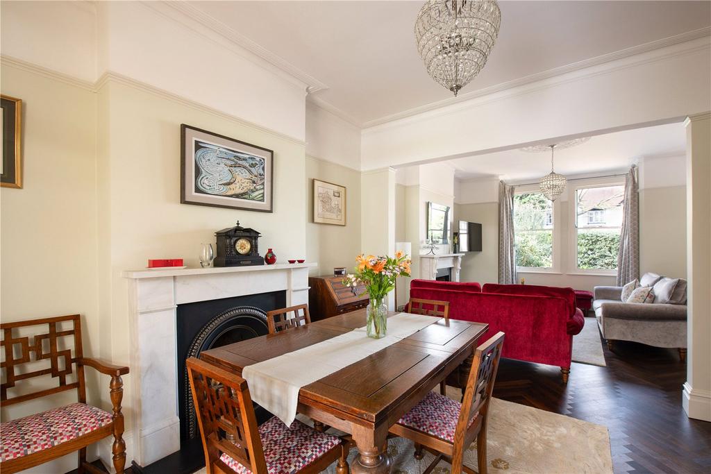Dining/Sitting Room