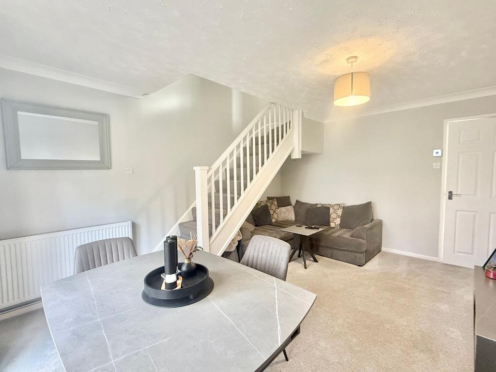 Lounge/dining room