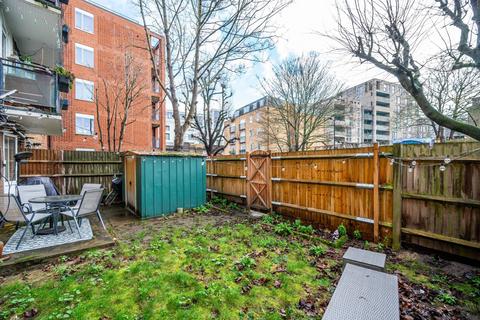 2 bedroom flat for sale, Bethwin Road, Camberwell, London, SE5