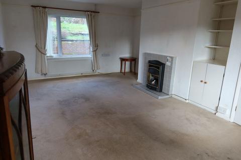 undefined, Round Close Road, Adderbury