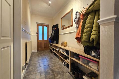 4 bedroom detached house for sale, Willow Road, Solihull