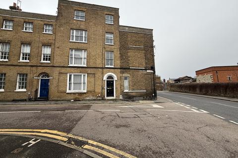 undefined, Flat 2, 2 Union Street, Rochester, Kent ME1 1XZ