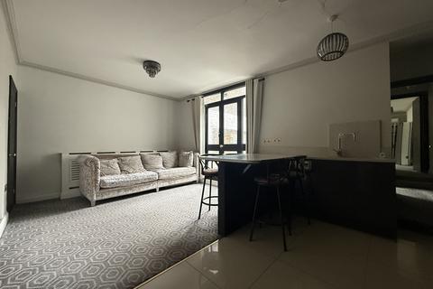 undefined, Flat 2, 2 Union Street, Rochester, Kent ME1 1XZ