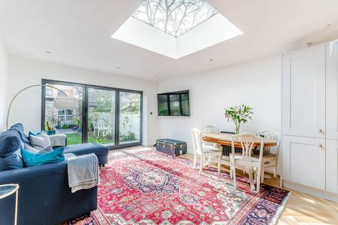 undefined, Fernlea Road, Mitcham, CR4