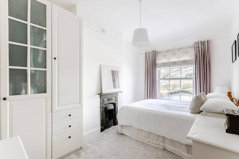 Fernlea Road, Mitcham, CR4