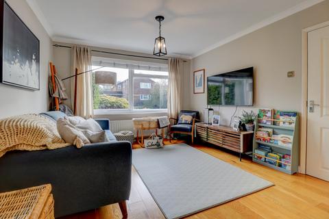 3 bedroom detached house for sale, Stevens Close, Great Missenden HP16