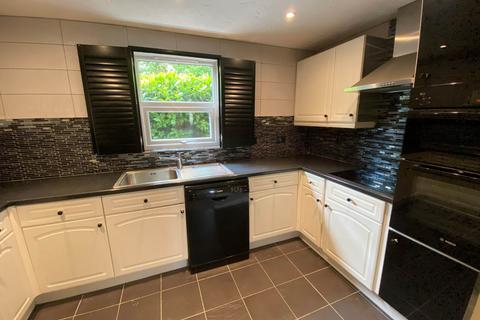 2 bedroom flat for sale, Corfe Close, Borehamwood