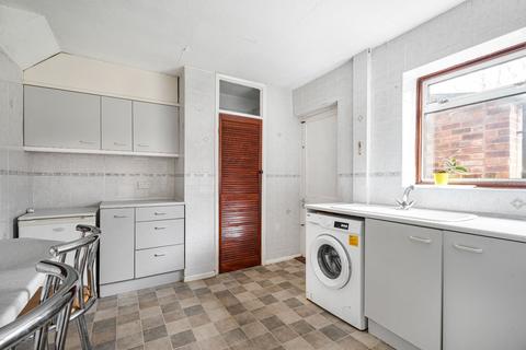 3 bedroom end of terrace house for sale, Whitemoor Road, Warwickshire CV8