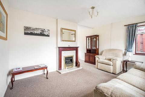 3 bedroom end of terrace house for sale, Whitemoor Road, Warwickshire CV8