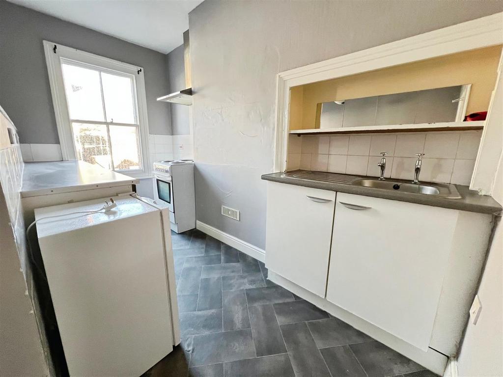 FF - kitchen