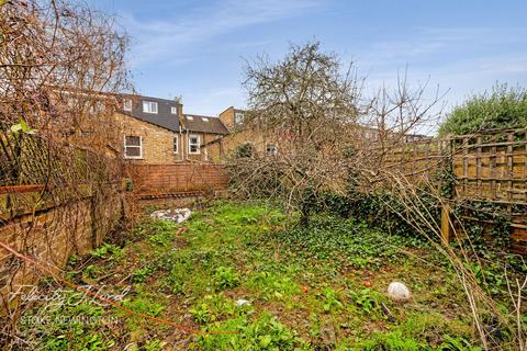 undefined, Kynaston Road, London N16