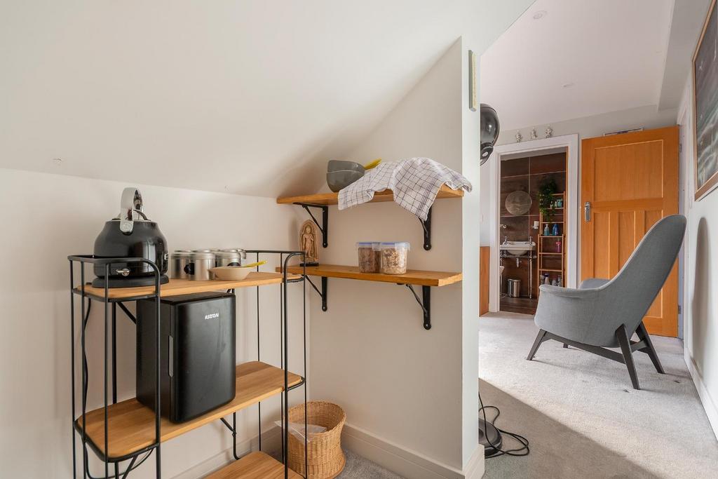 DRMSAPR - Bedroom A.jpg