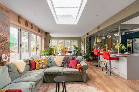 3 bedroom detached house for sale, St. Annes Park Road, Brislington