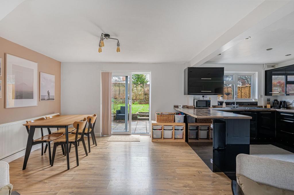 Kitchen/Lounge/Dining Area