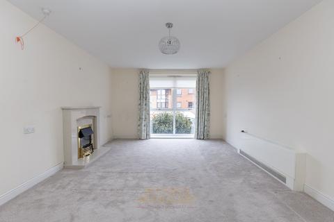 2 bedroom flat for sale, Commonwealth Drive, Crawley RH10