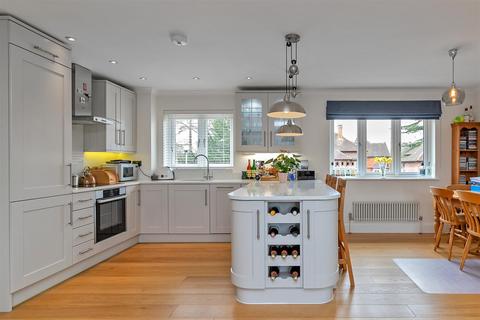 undefined, Woodstock Road North, St. Albans