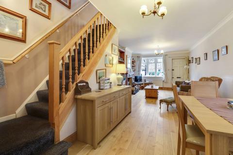 undefined, Pemberton Road, East Molesey, KT8