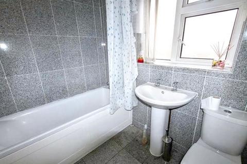 undefined, The Parkway, Cottingham, East Riding of Yorkshire, HU16 5DN