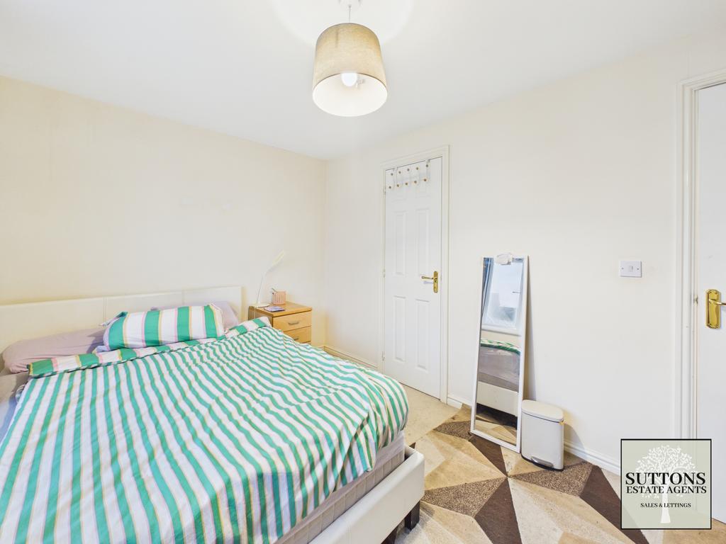 Rear Bedroom