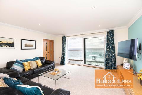 2 bedroom flat for sale, The Point, Marina Close, Sea Front Boscombe Pier
