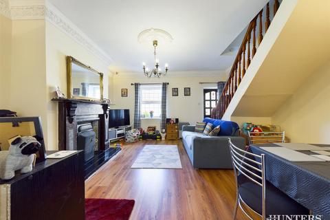 2 bedroom terraced house for sale, Benfieldside Road, Consett
