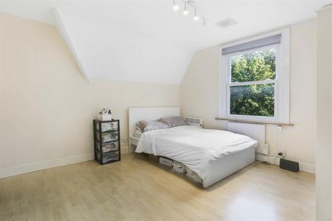 undefined, Brighton Road, Sutton SM2