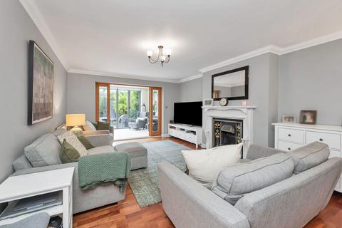 undefined, Bannister Gardens, Royston SG8