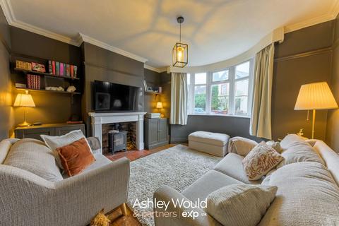 3 bedroom semi-detached house for sale, Beauty Bank, Cradley Heath B64