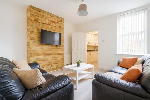 4 bedroom house to rent, Sharrow Lane, Sheffield S11